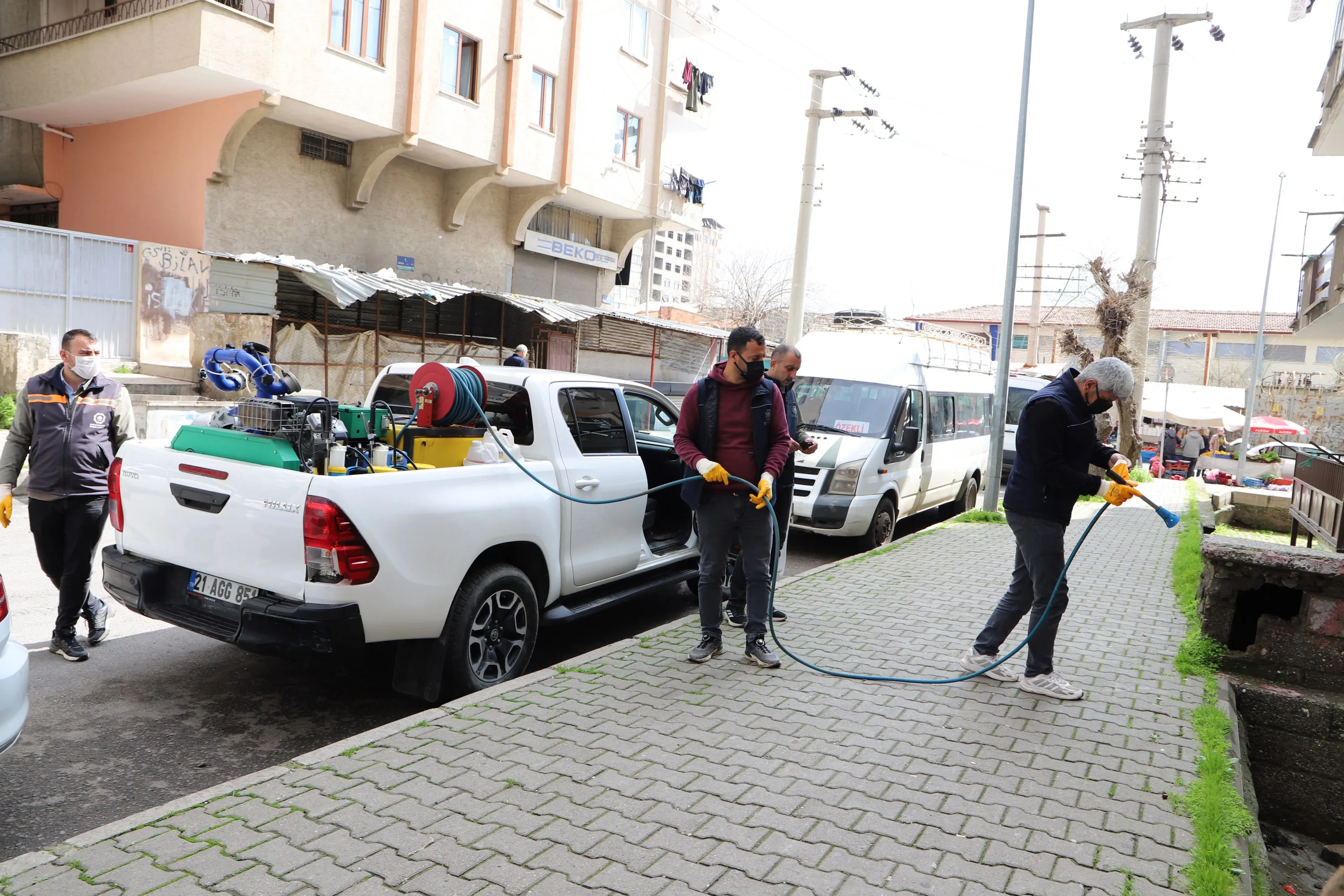 Diyarbakır'da Haşereyle Mücadele Hız Kesmeden Devam Ediyor - Kare 4
