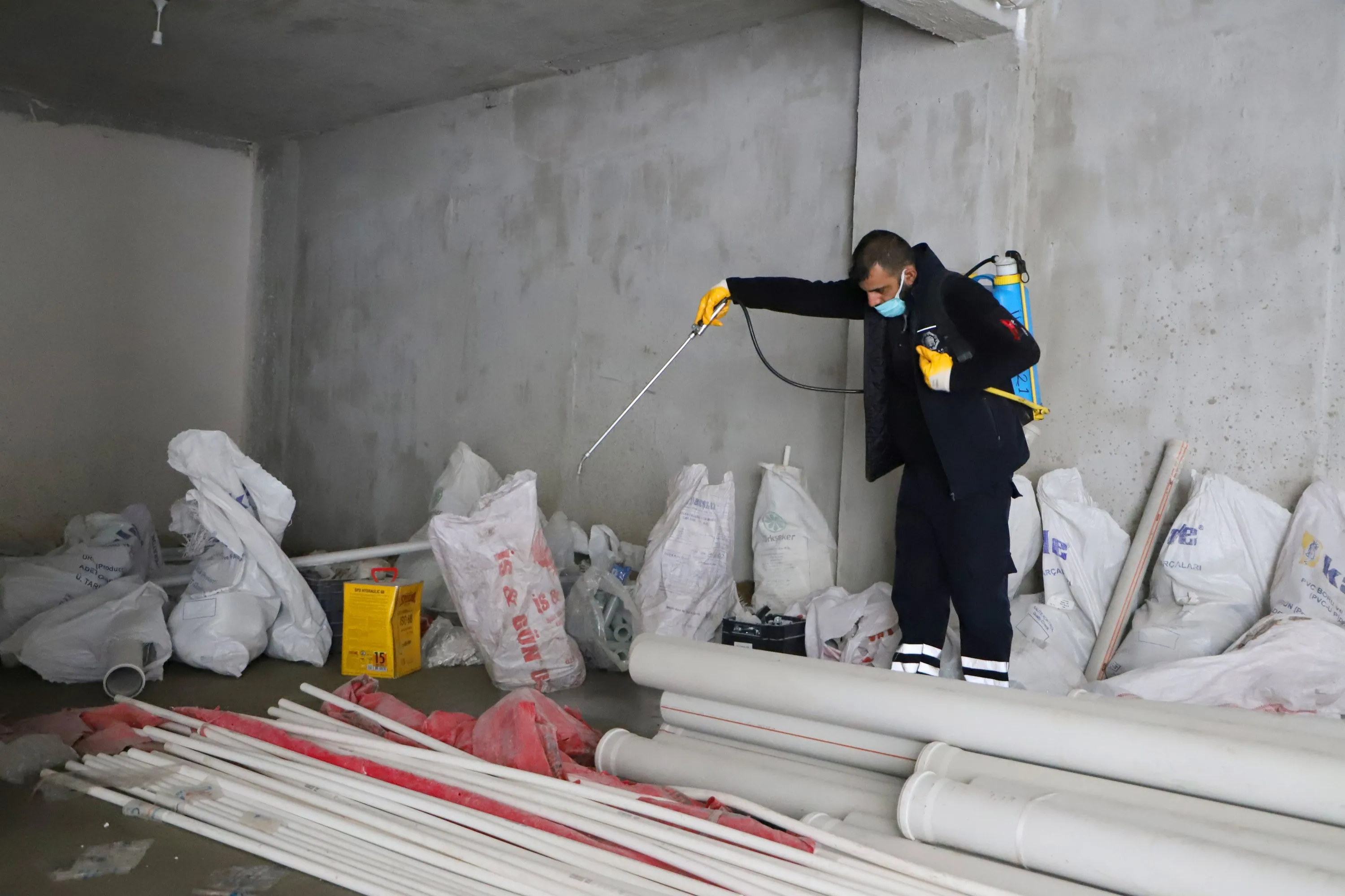 Diyarbakır'da Haşereyle Mücadele Hız Kesmeden Devam Ediyor - Kare 5