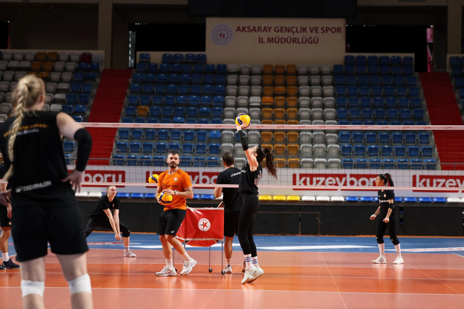 Eczacıbaşı Dynavit, ikinci yarının ilk karşılaşmasına hazır